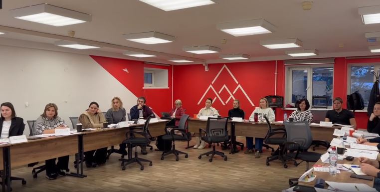 Лидеры нового времени ситуационное лидерство и эмоциональный интеллект. Видео